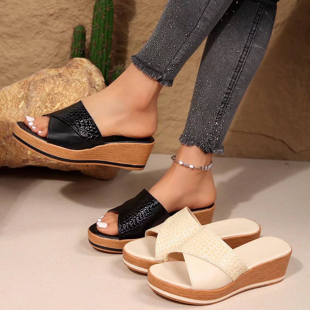Women's Snake-Texture Peep-toe Wedge Sandals