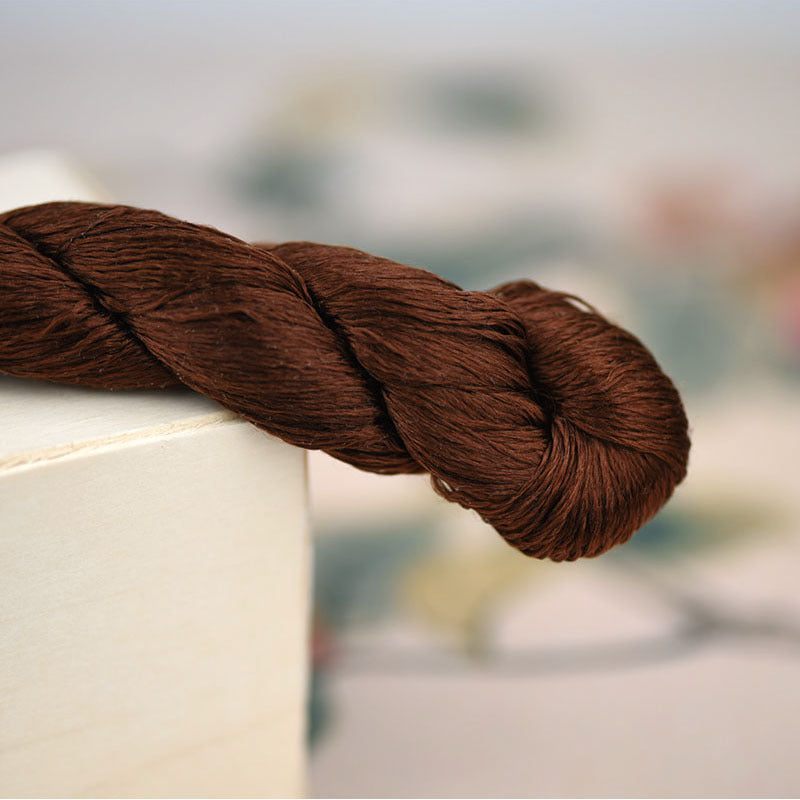 Mulberry Silk Su Embroidery Thread - Velvet Wrapped