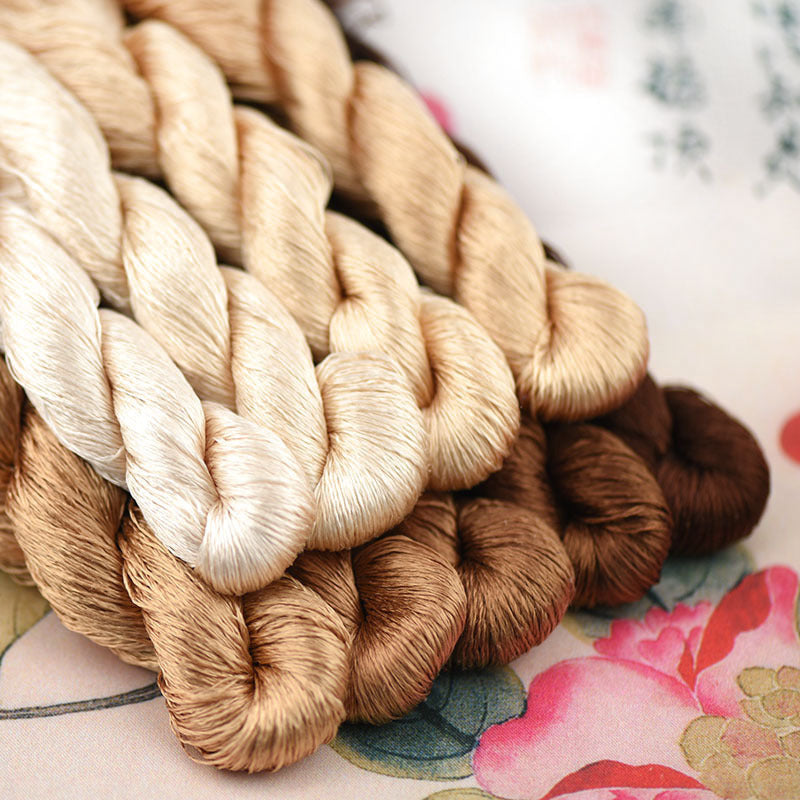 Mulberry Silk Su Embroidery Thread - Velvet Wrapped