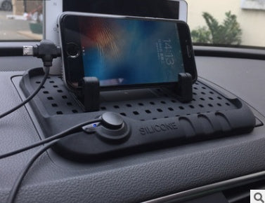 Car navigation bracket Car phone holder Magnetic USB charger Multifunctional silicone mat
