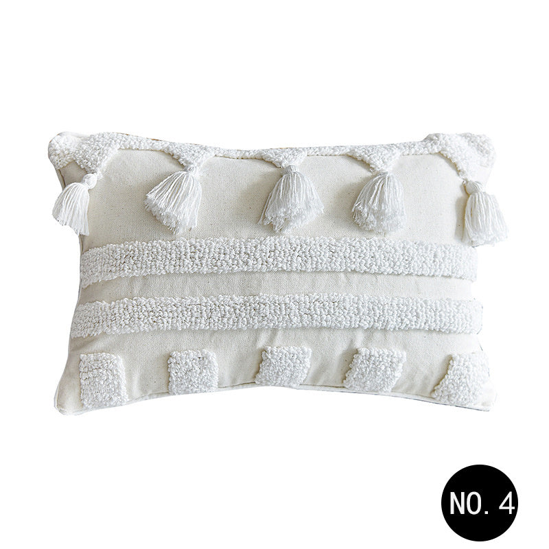 Nordic Tufted Moroccan Throw Pillow