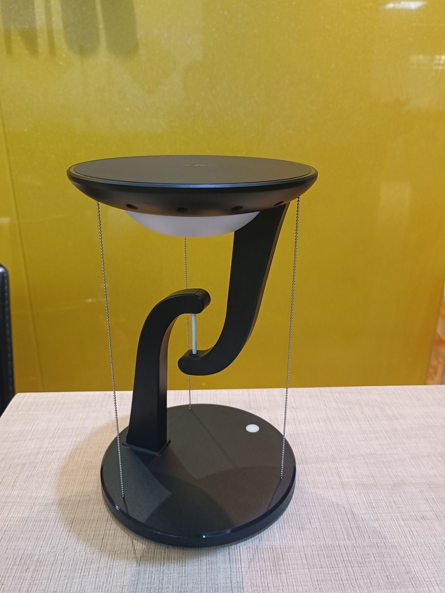 Smart Wireless Charger Lamp Suspension Light