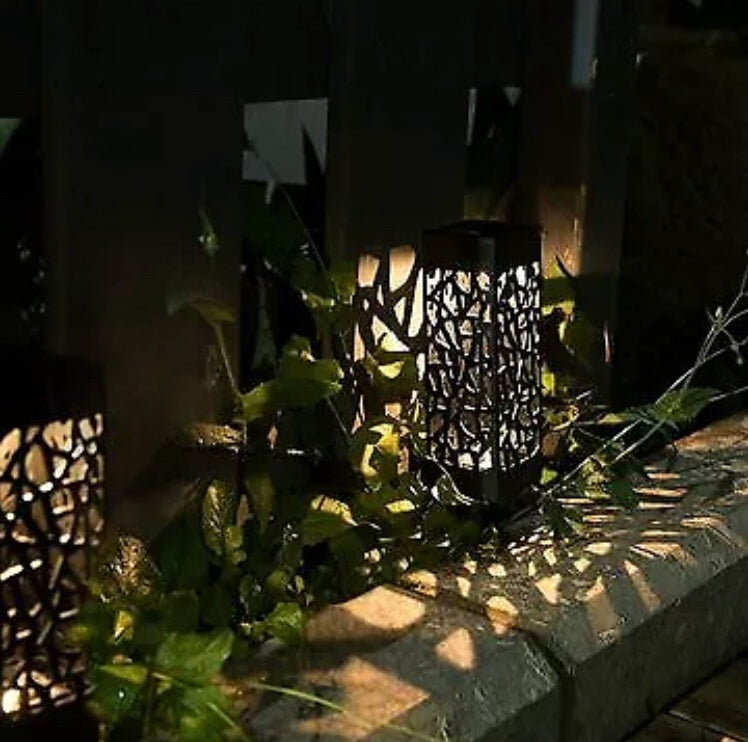 Solar Garden Pathway Light