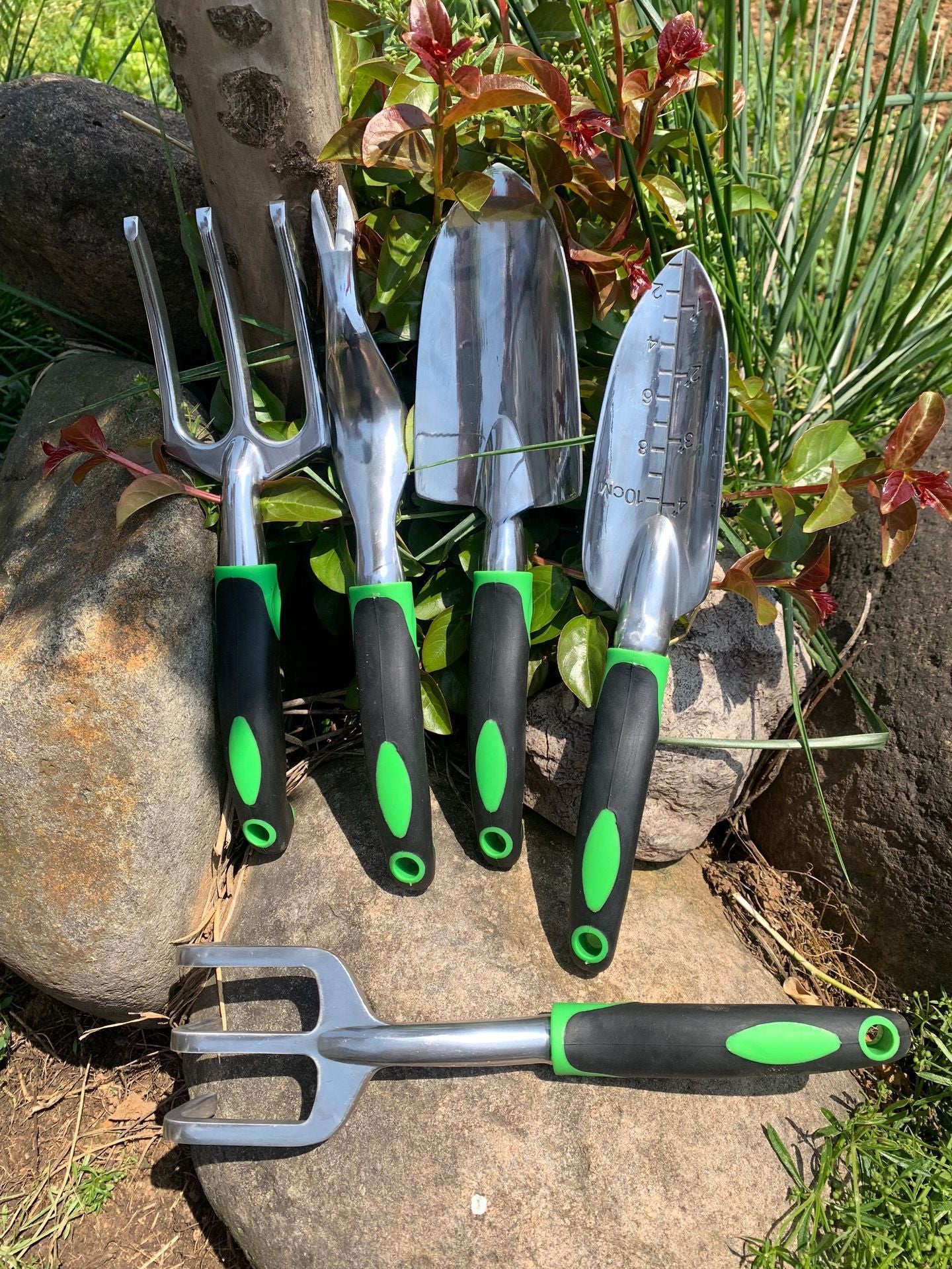 9-Piece Aluminum Gardening Tool Set with Silicone Handles