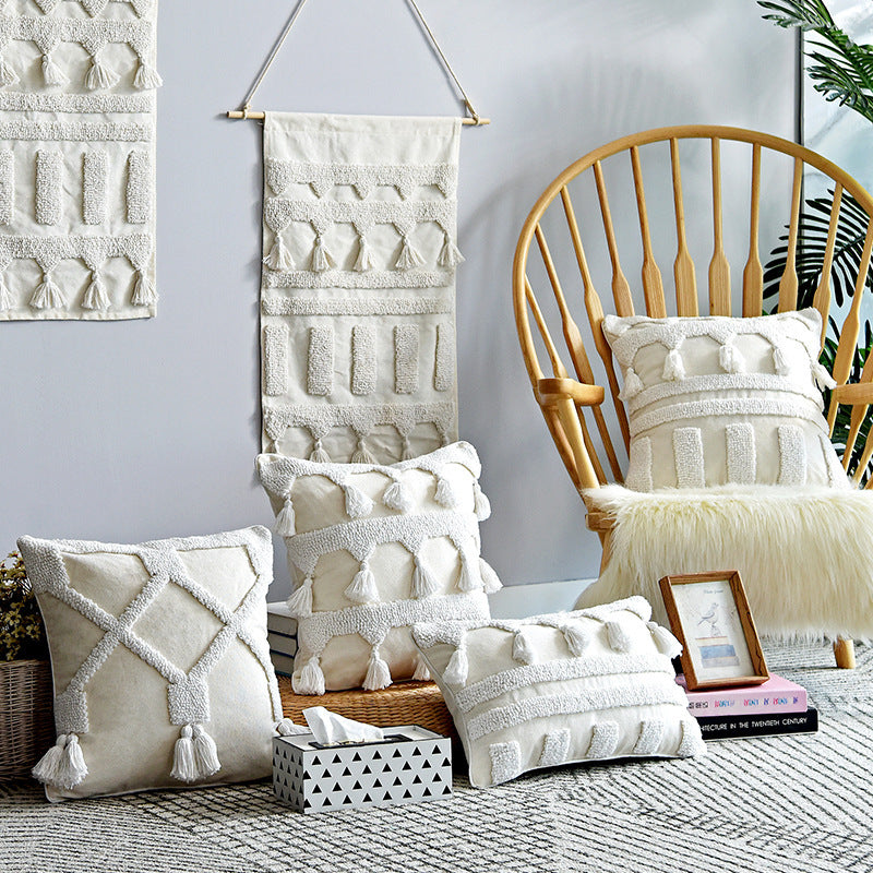 Nordic Tufted Moroccan Throw Pillow