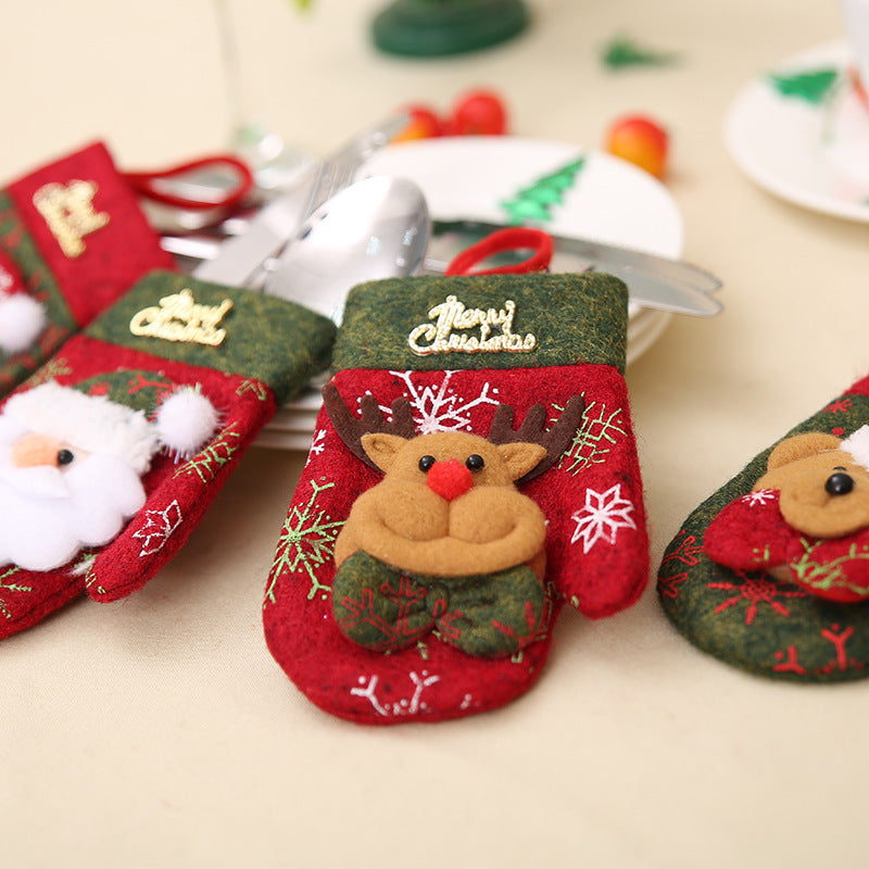 Christmas Restaurant Table Decorations