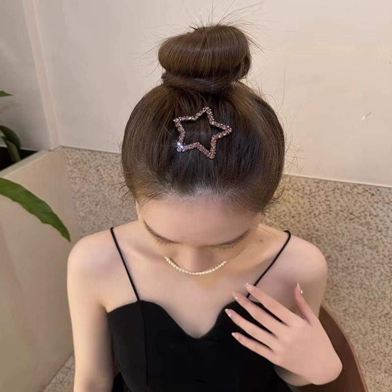 Rhinestone Star Hairpin: High-End Style