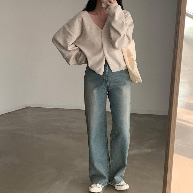 Idle Style V-neck Buckle Soft Loose All-match Long-sleeved Knitted Cardigan