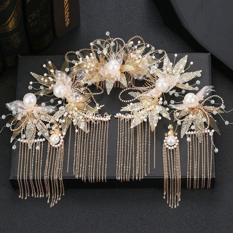 Antique Style Bridal Hair Accessories