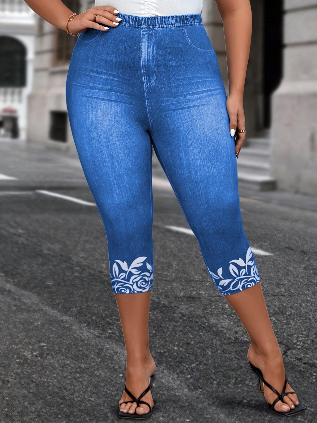 Plus Size Women's Tight Printed Pants