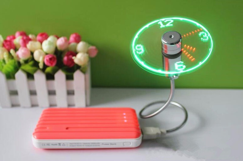 USB LED Mini Fan Clock Flexible Time Display Gadget