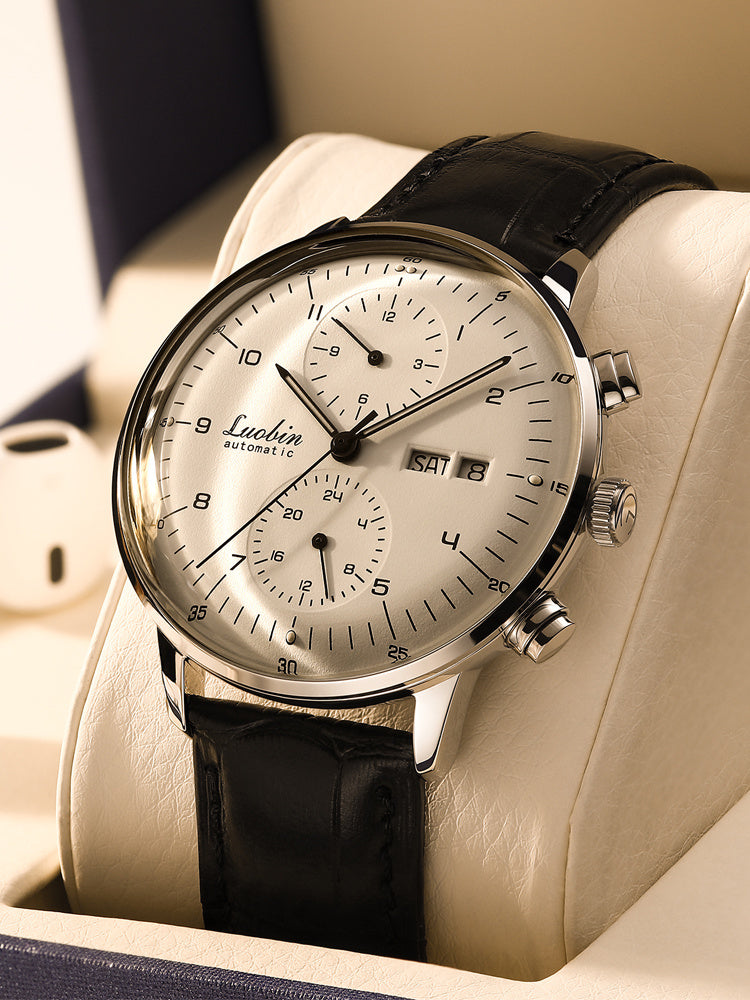 Automatic Luminous Business Watch