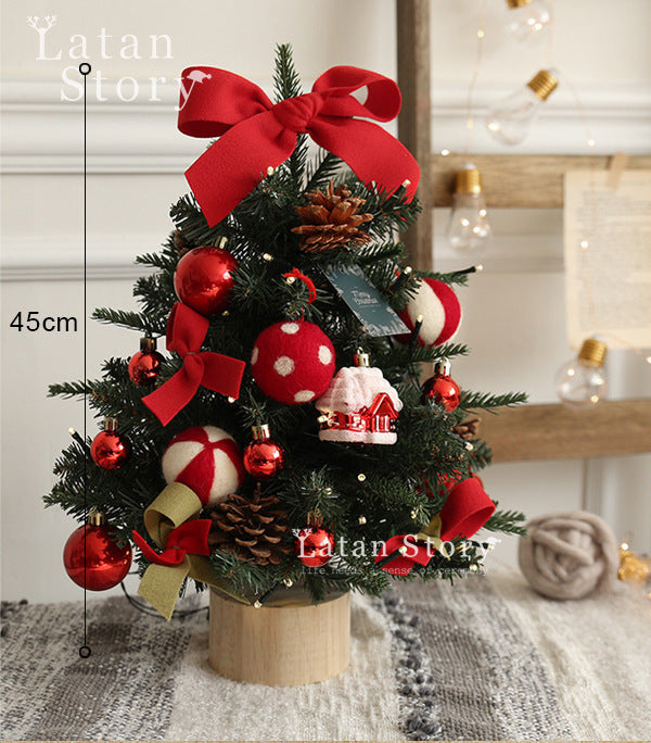 Christmas Tree Decoration with Lights