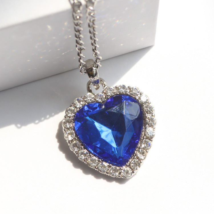 Love Sweater Chain Crystal Heart Titanic Ocean Girl