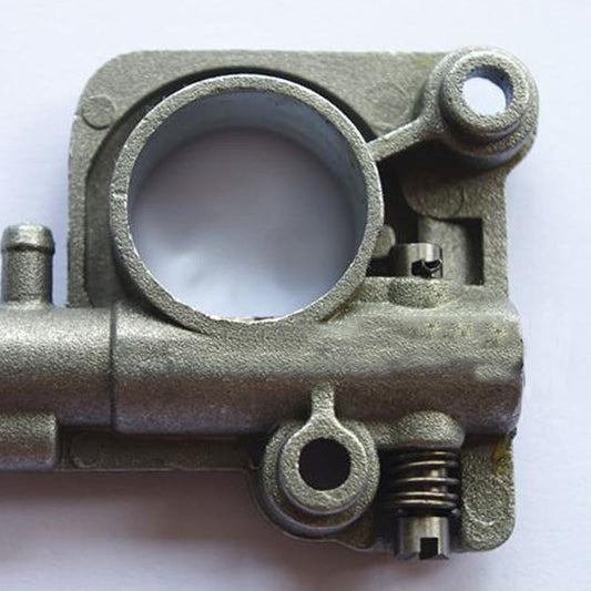 CS350 CS2600 CS2700 Chainsaw Oil Pump Parts