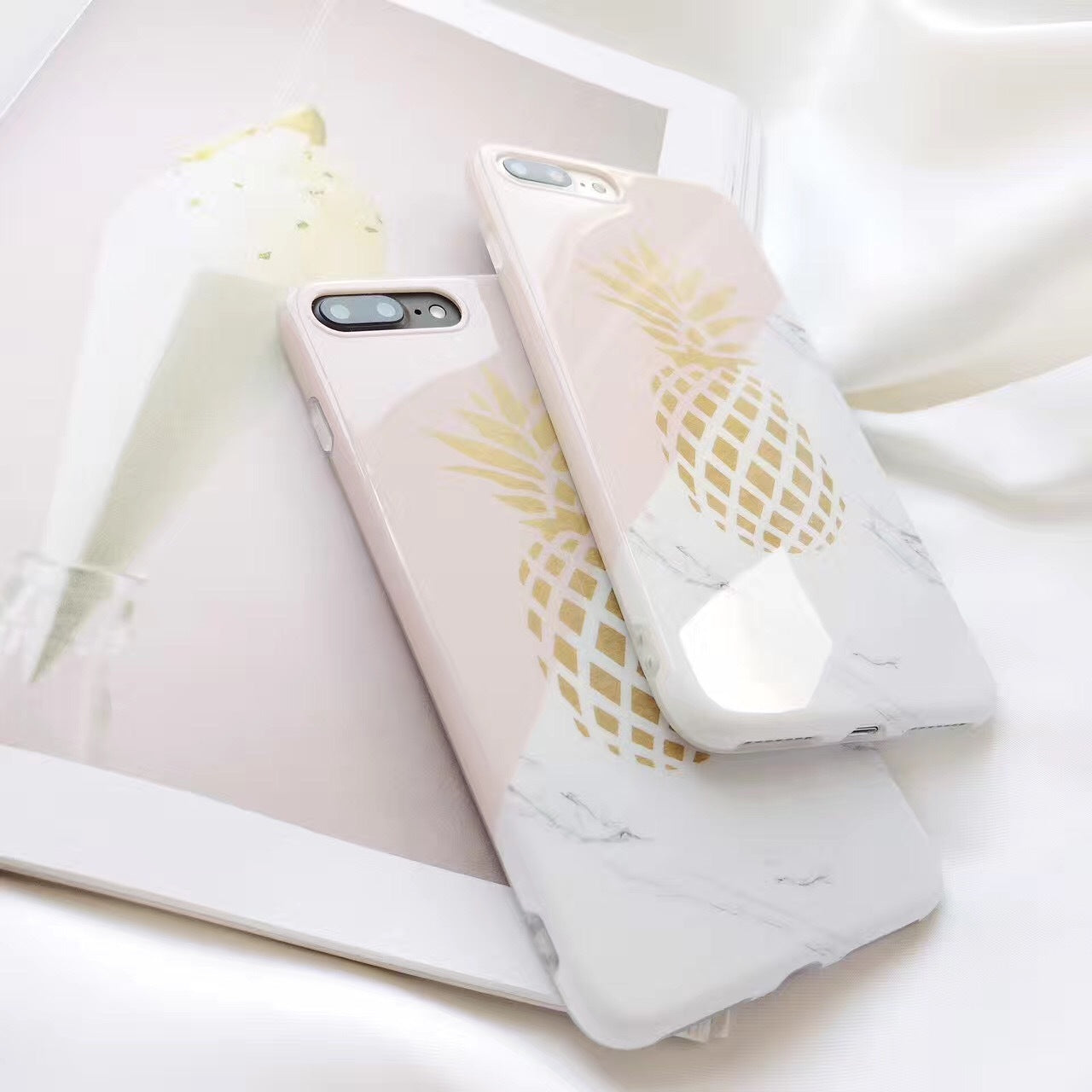 Stitching pineapple marble phone case