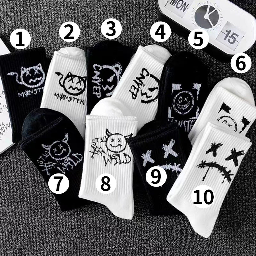 Mens Mid-calf Sports Black And White Socks