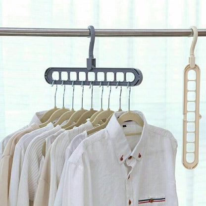 Plastic Clothes Hanger with Storage Hook