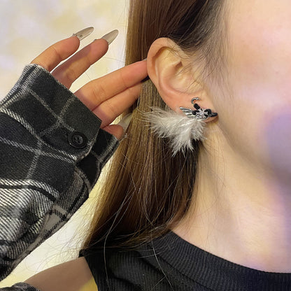 Swan Feather Snowflake Ear Stud