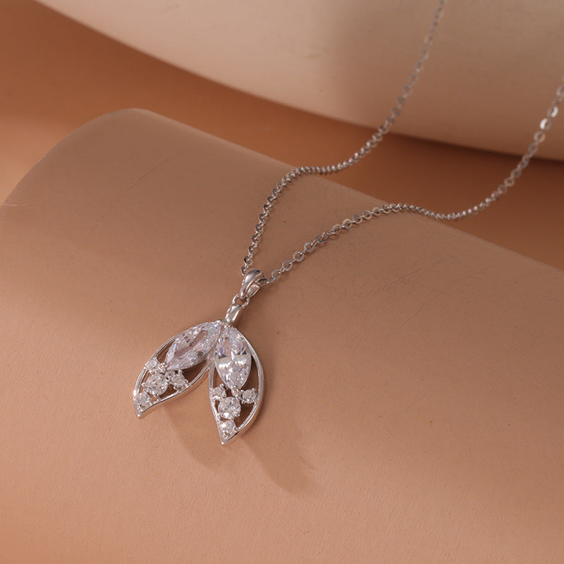 S925 Silver Mermaid Tail Necklace