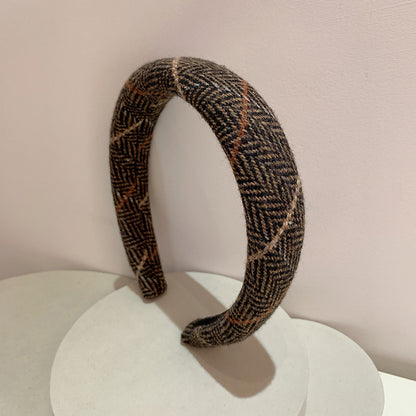 Gentle Temperament Warm Plaid Woolen Headband