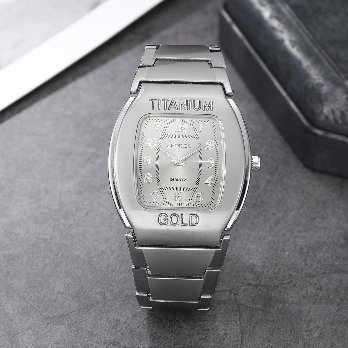 Titanium Alloy Men's Quartz Watch