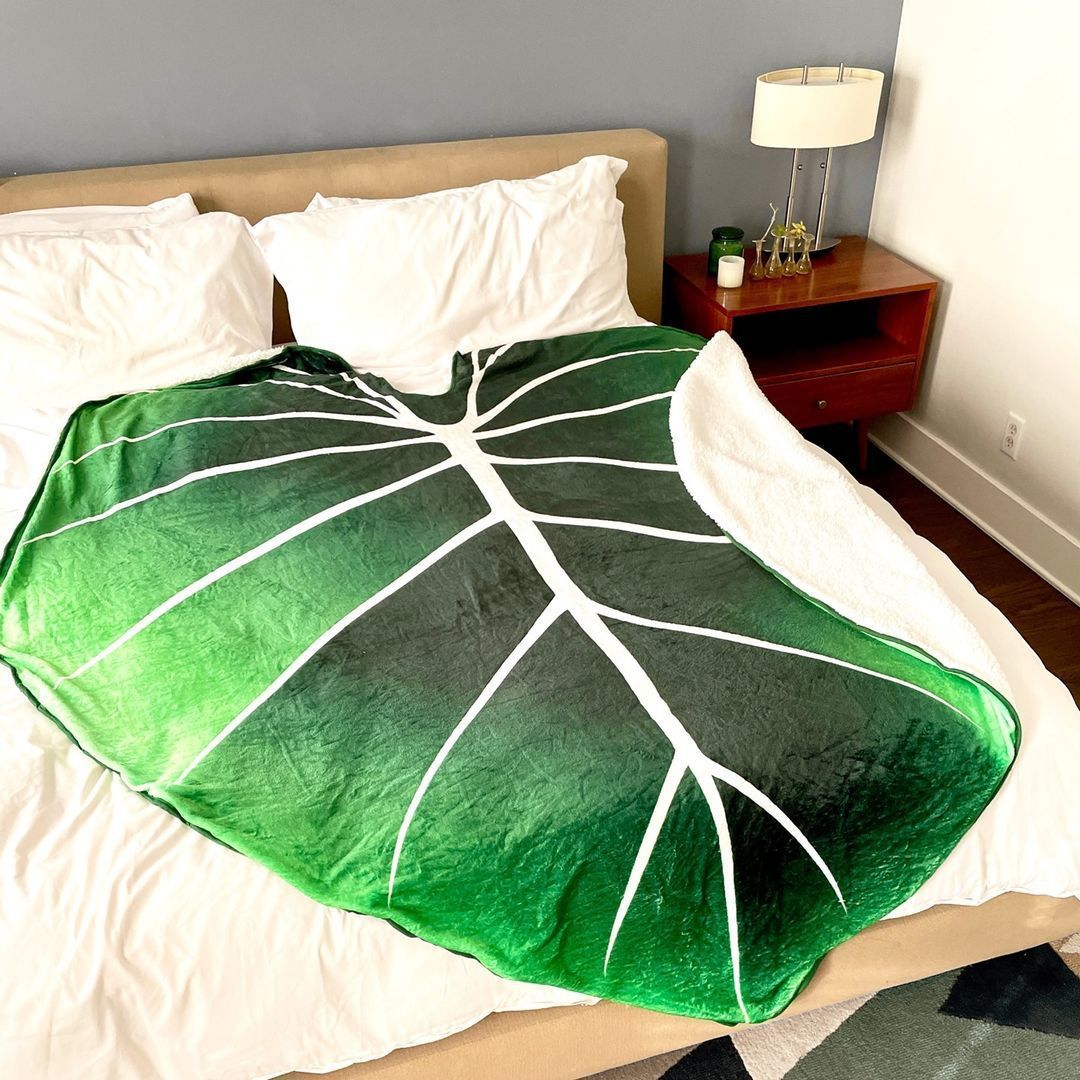 Philodendron Gloriosum Printed Fleece Blanket
