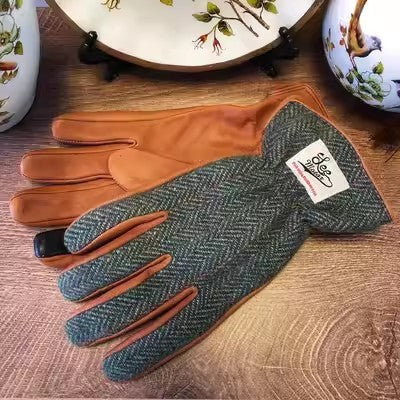 Fleece-lined Motorcycle Touch Screen Leather Gloves