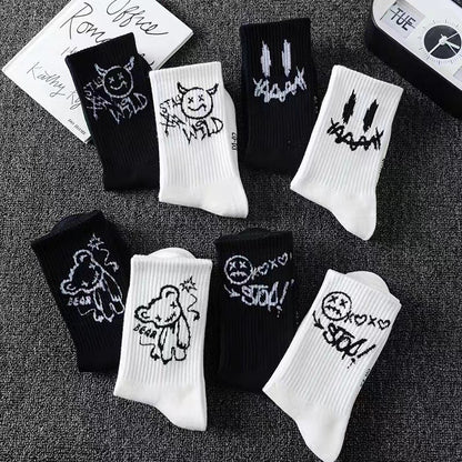 Mens Mid-calf Sports Black And White Socks