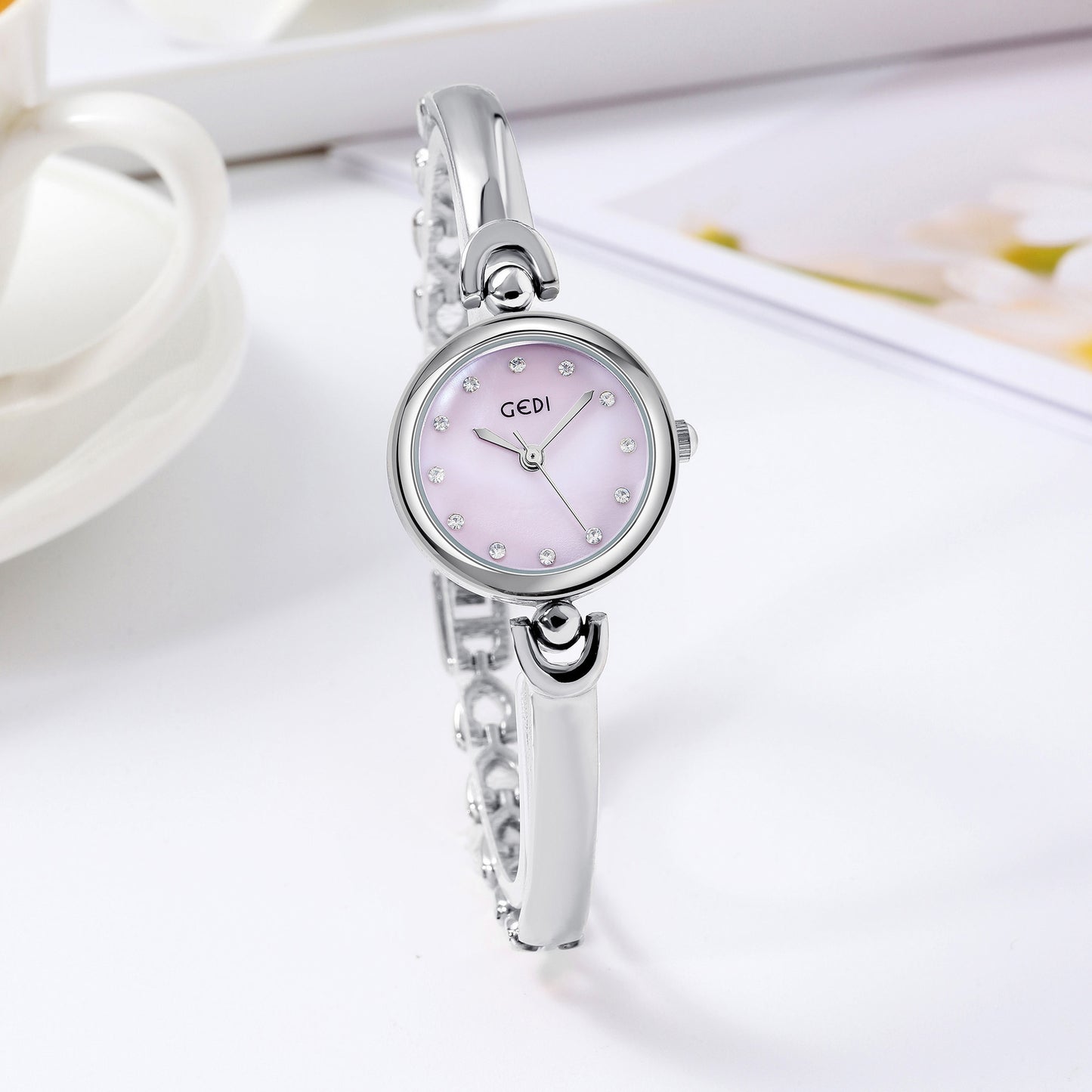 Women's Simple Bangle Quartz Watch